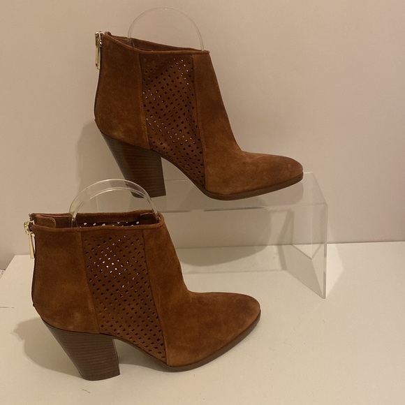 Diane Von Furstenberg Auletta Brown Chesnt suede ankle boots . Size 5 - Picture 14 of 16